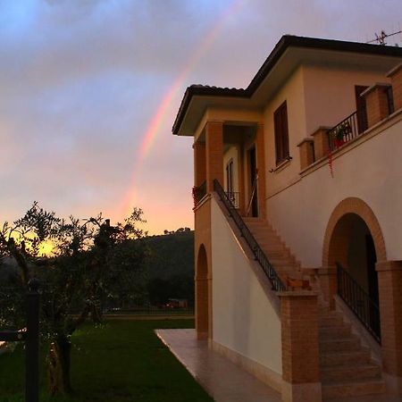 Residence Stella Del Gran Sasso Colledara Exterior photo
